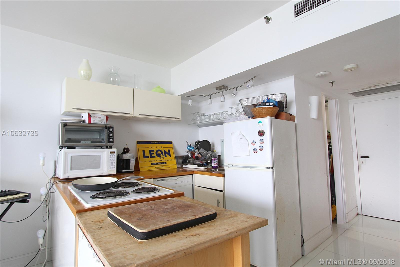 VENETIA CONDO - Residential