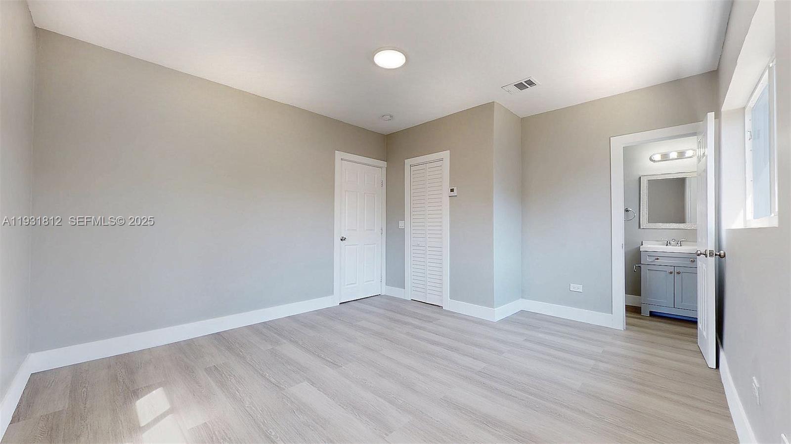 HIALEAH 7TH ADDN - Residential Lease