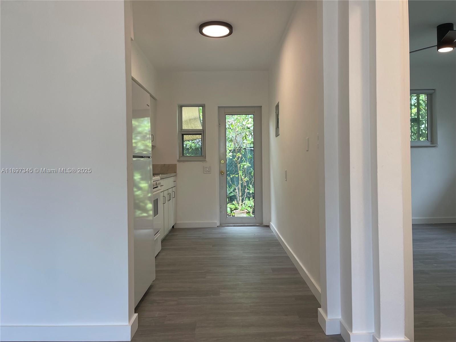 1544 Michigan Ave 2