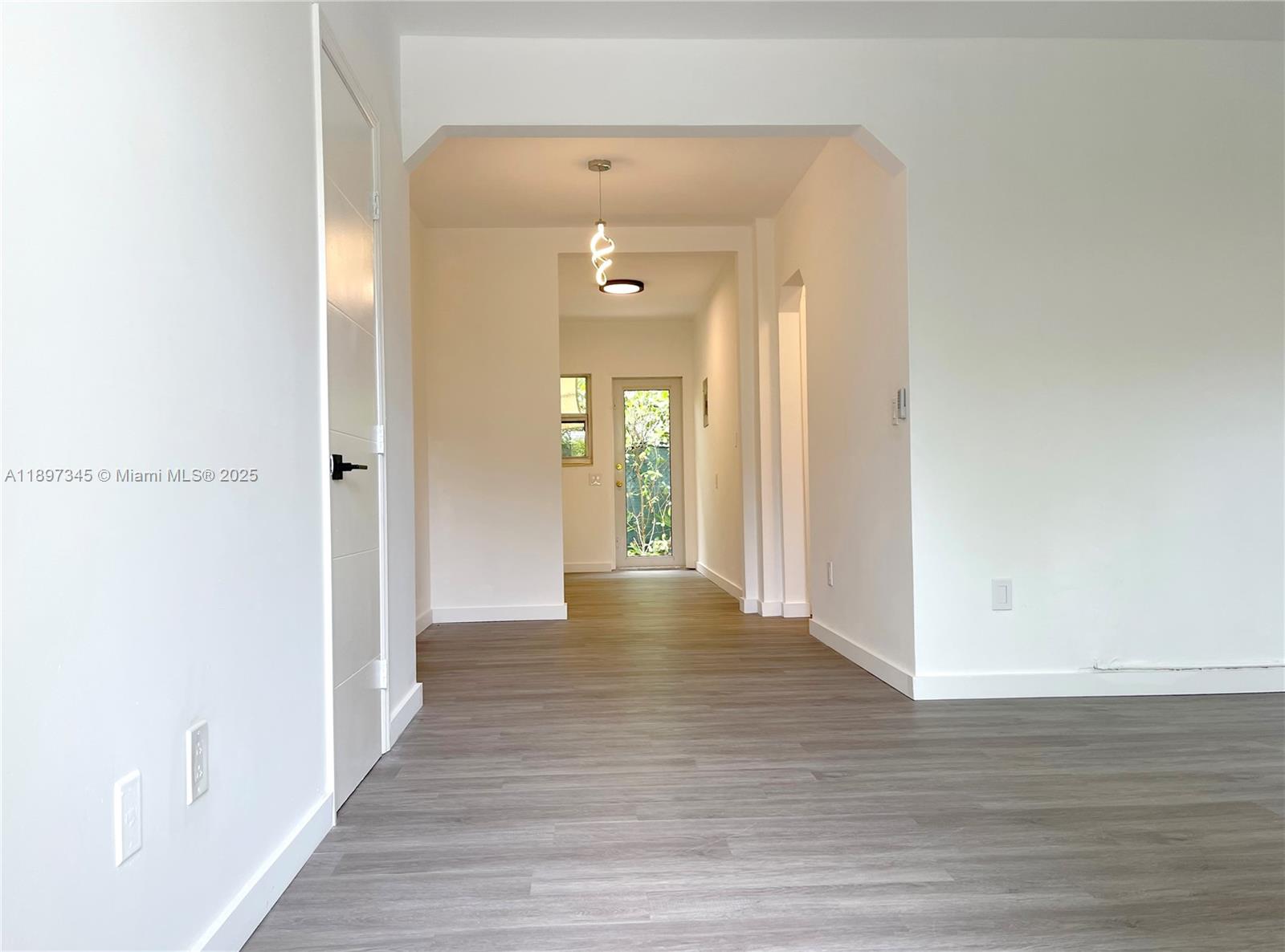 LINCOLN SUB - Residential Lease