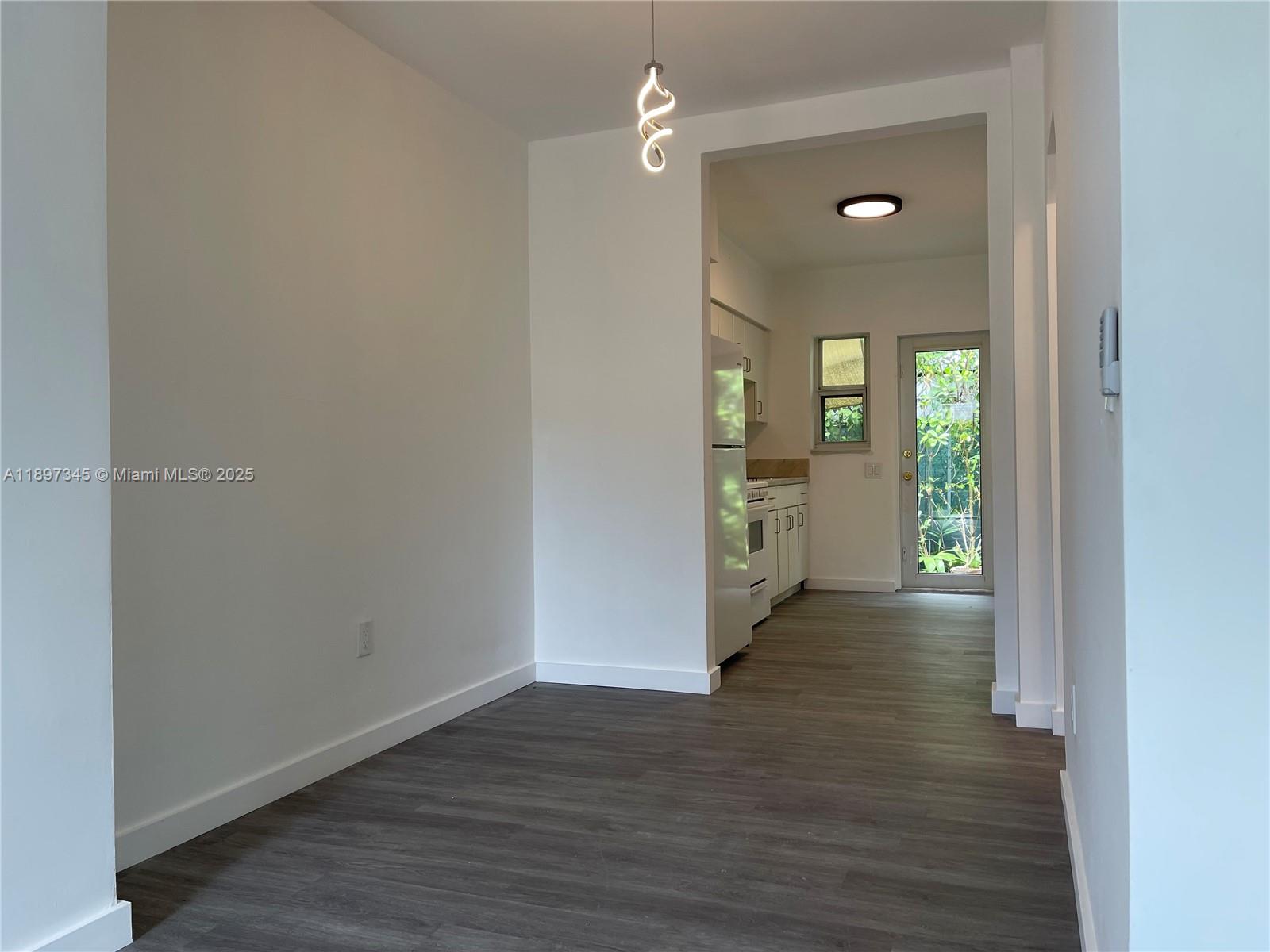 1544 Michigan Ave 2