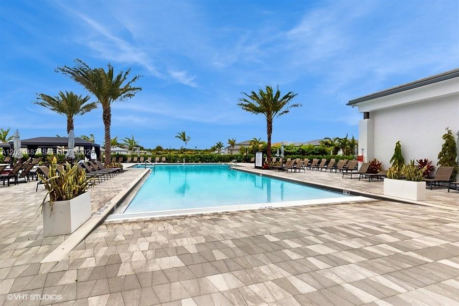 BOCA RATON GOLF COURSE PU - Residential
