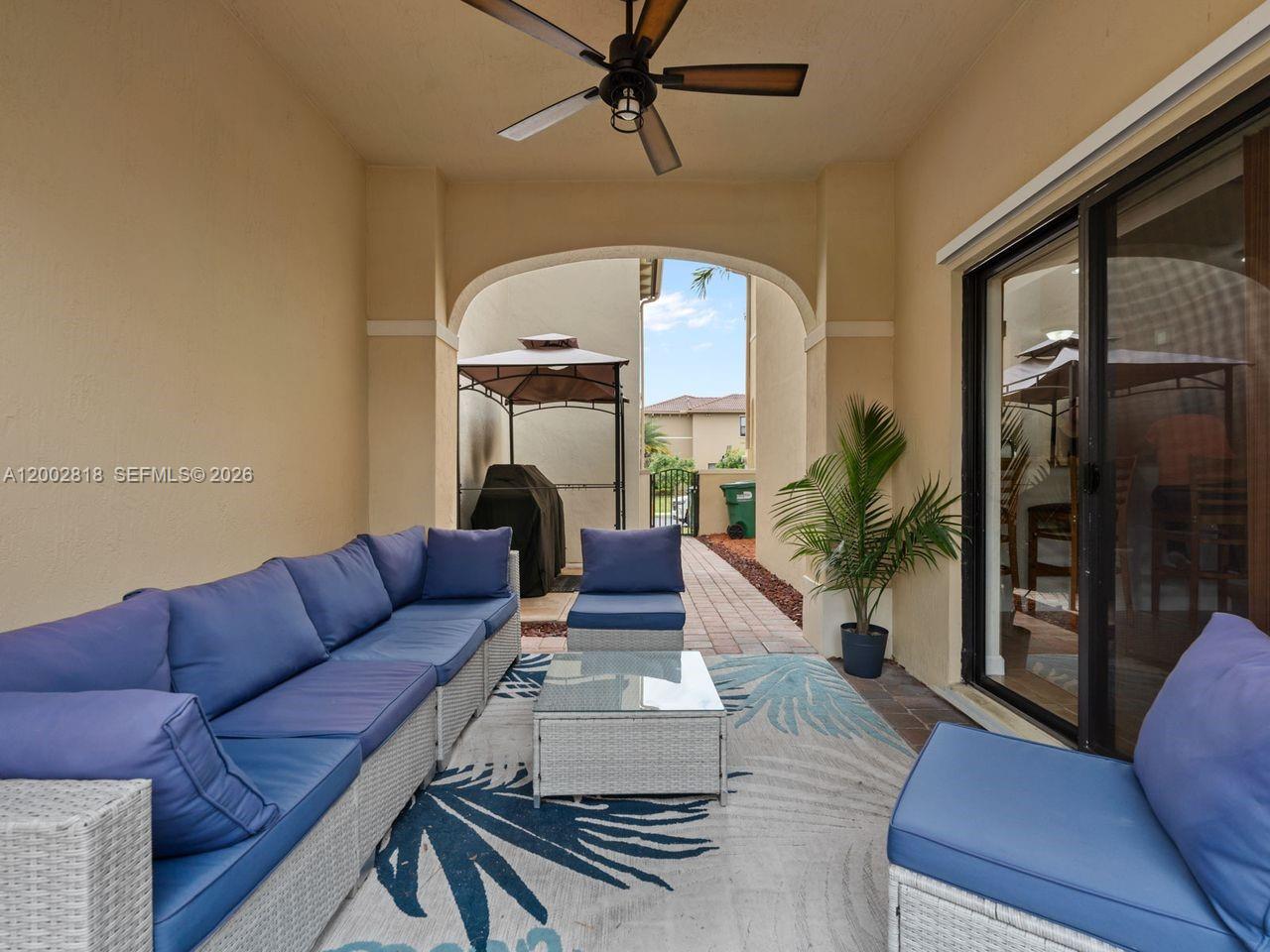 TRELLIS AT BAYSHORE - Residential