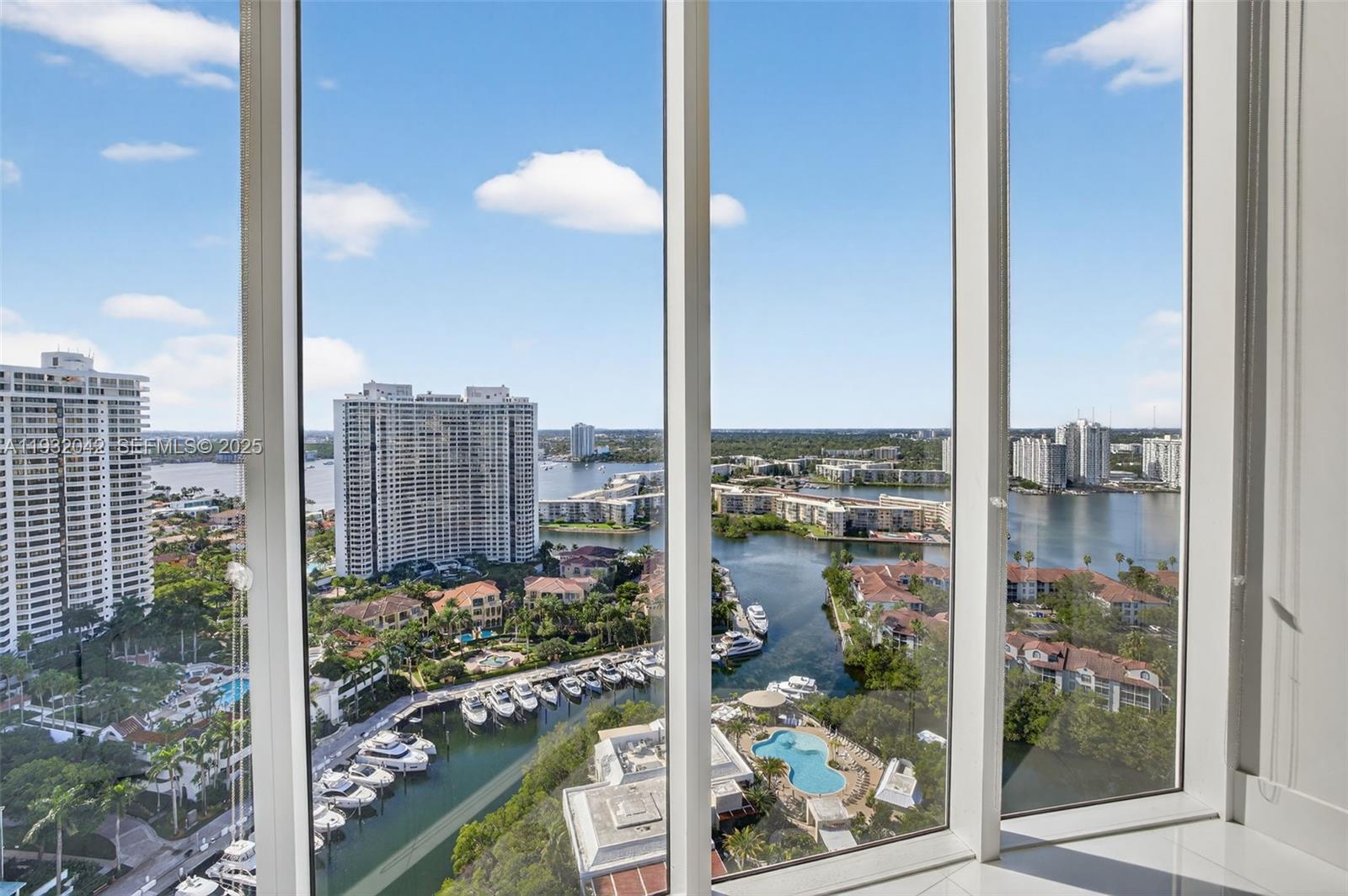 BELLINI AT WILLIAMS ISLAN - Residential Lease