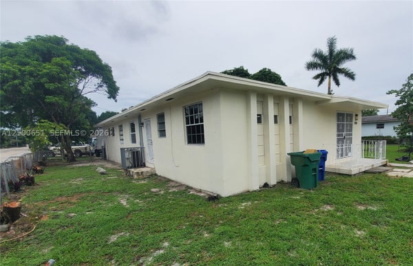 1186 NE 151ST ST # 1186, NORTH MIAMI BEACH, FL 33162 - Image 19cad75f8a948c8aefd3962f9c8d4174/3479188492