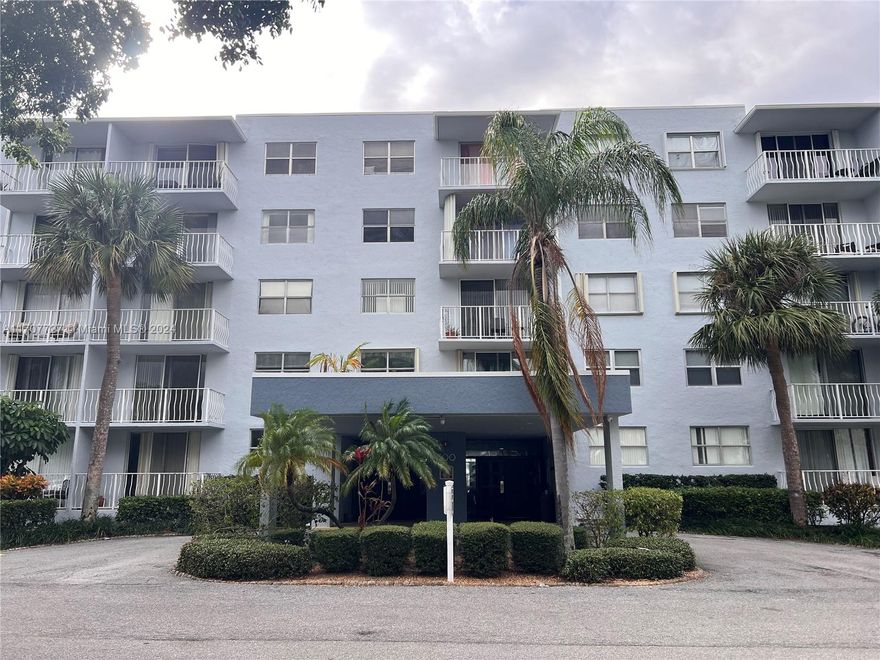 Welcome to this updated 4th-floor unit in the highly sought-after Breakwaters of Palm Beaches Condominiums. Featuring  1-bedroom, 1-bath having been updated with new floors and stainless steel appliances. Enjoy the great amenities and convenience of an assigned parking space. Located in a well-maintained building with 24 hour surveillance, this unit is ideal for first-time buyers or those looking to downsize. No rentals 1st year of ownership. Call today!