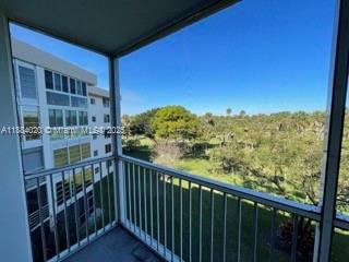 NO 78 PALM-AIRE COUNTRY C - Residential Lease