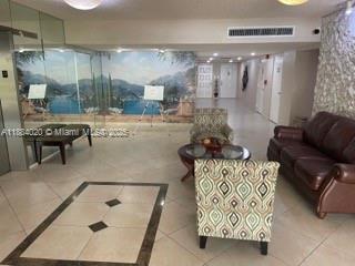 NO 78 PALM-AIRE COUNTRY C - Residential Lease