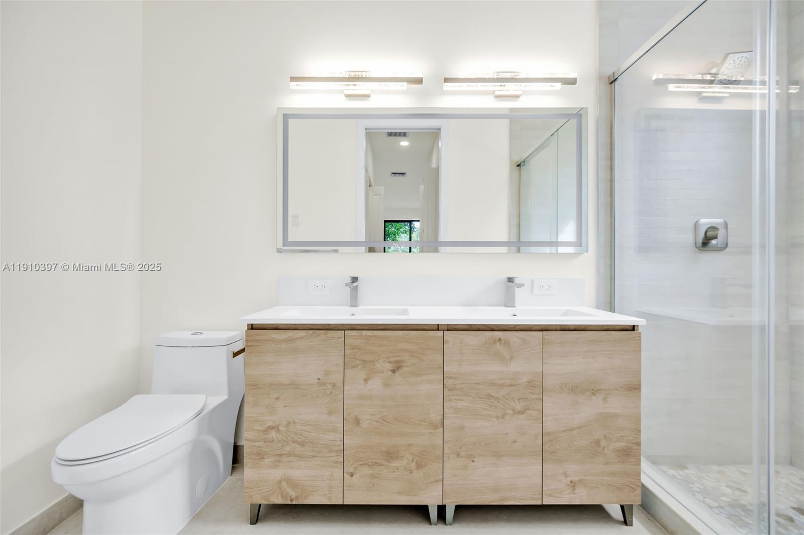 COLLIER GROVES - Residential