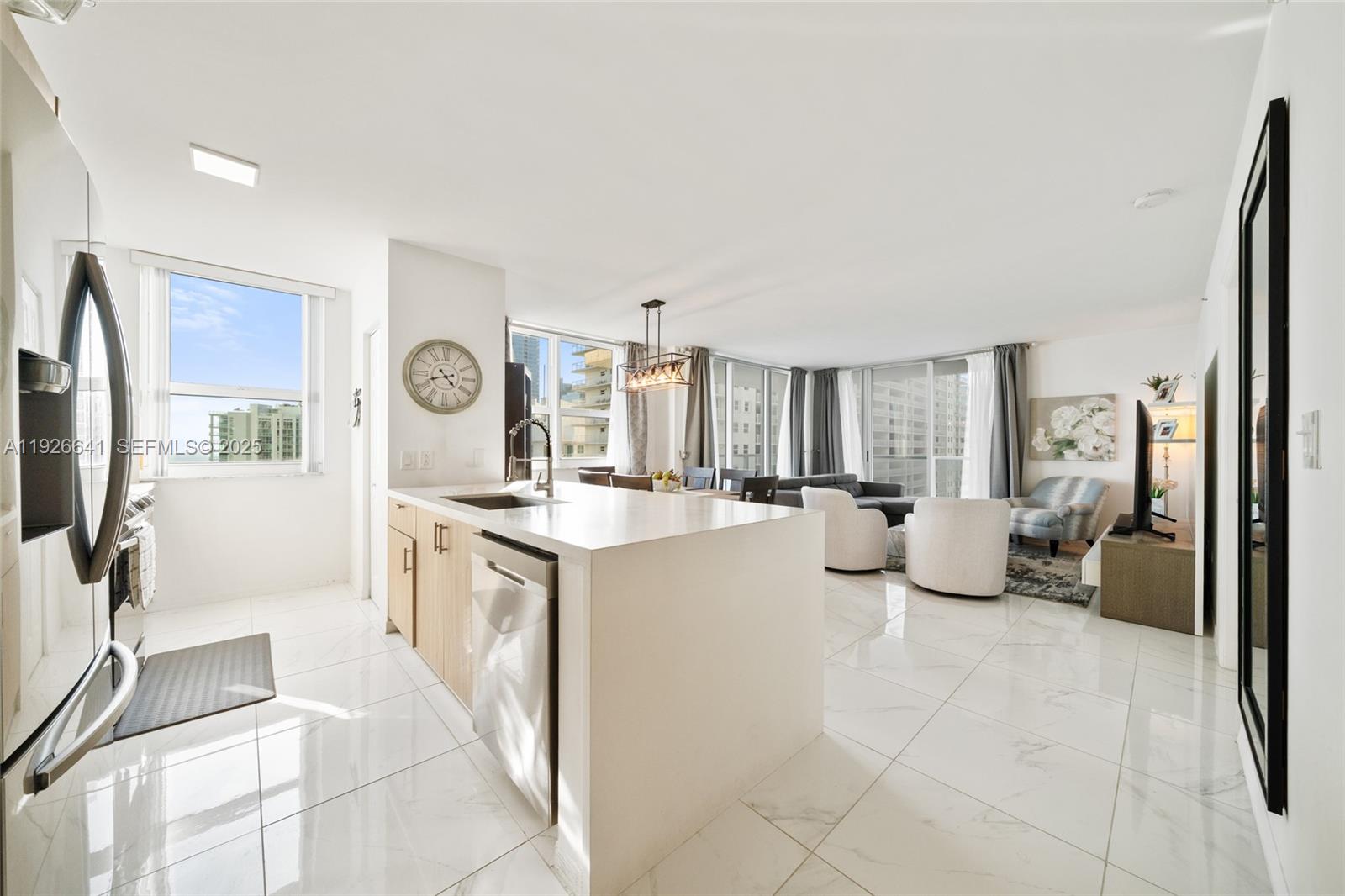 1155 Brickell Bay Dr 2501