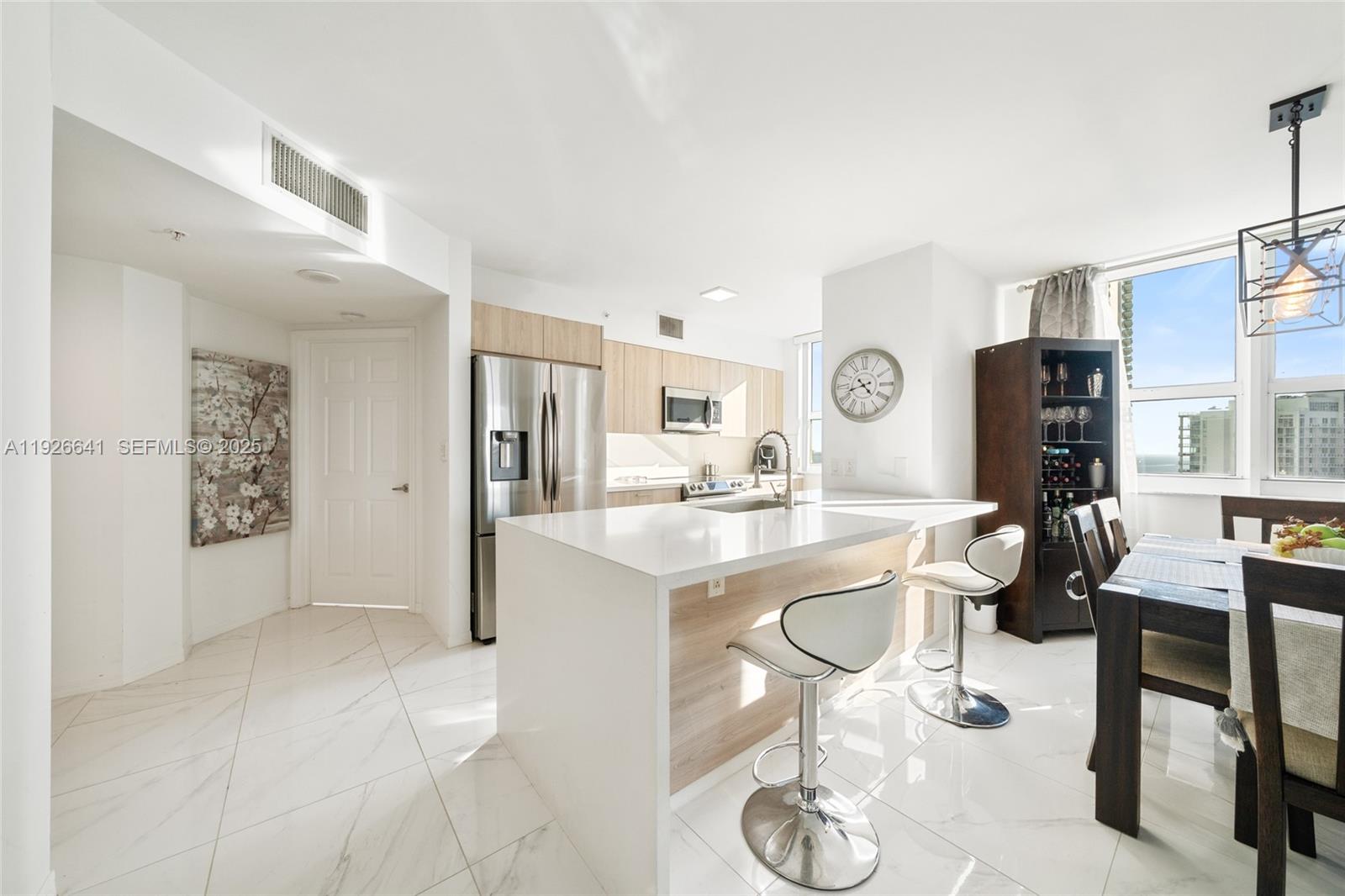 1155 Brickell Bay Dr 2501