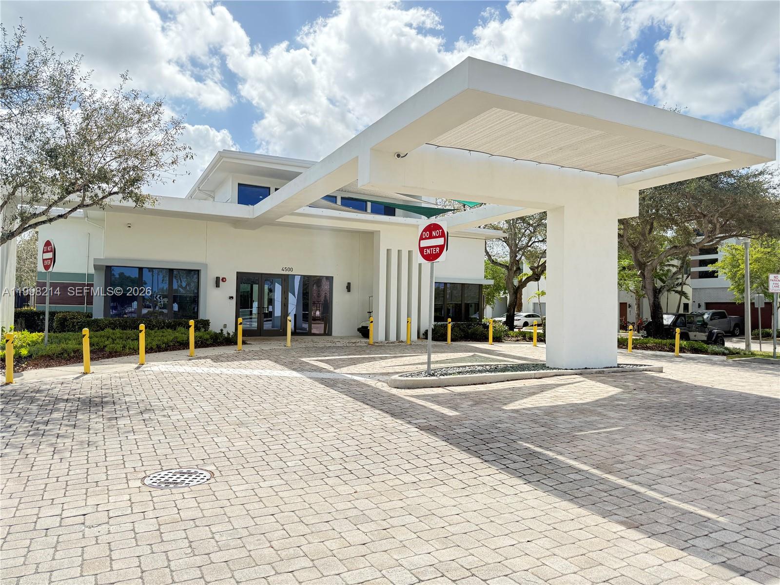 PLANTATION BUSINESS PARK - Residential Lease