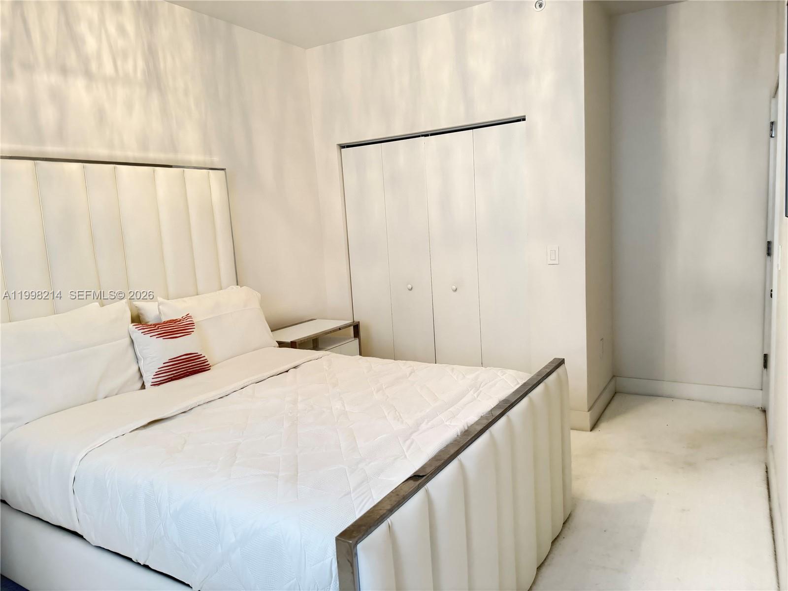 PLANTATION BUSINESS PARK - Residential Lease