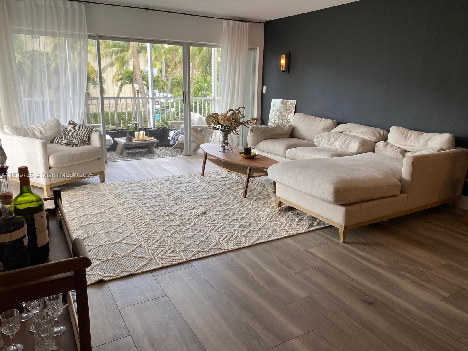 GALEN BREAKERS CONDOMINIU - Residential