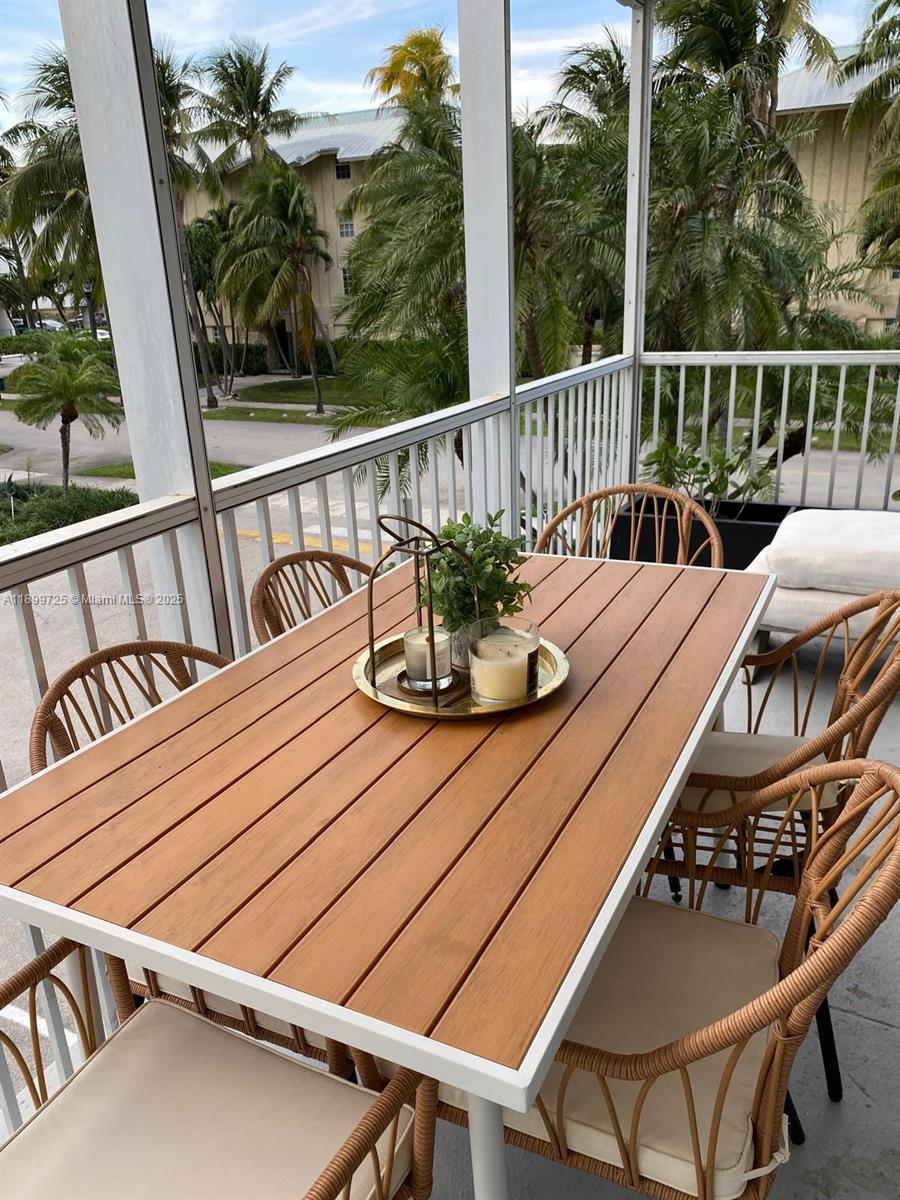 GALEN BREAKERS CONDOMINIU - Residential