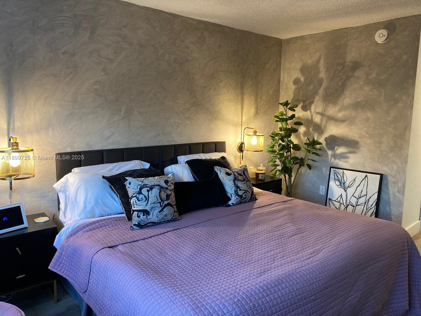 GALEN BREAKERS CONDOMINIU - Residential