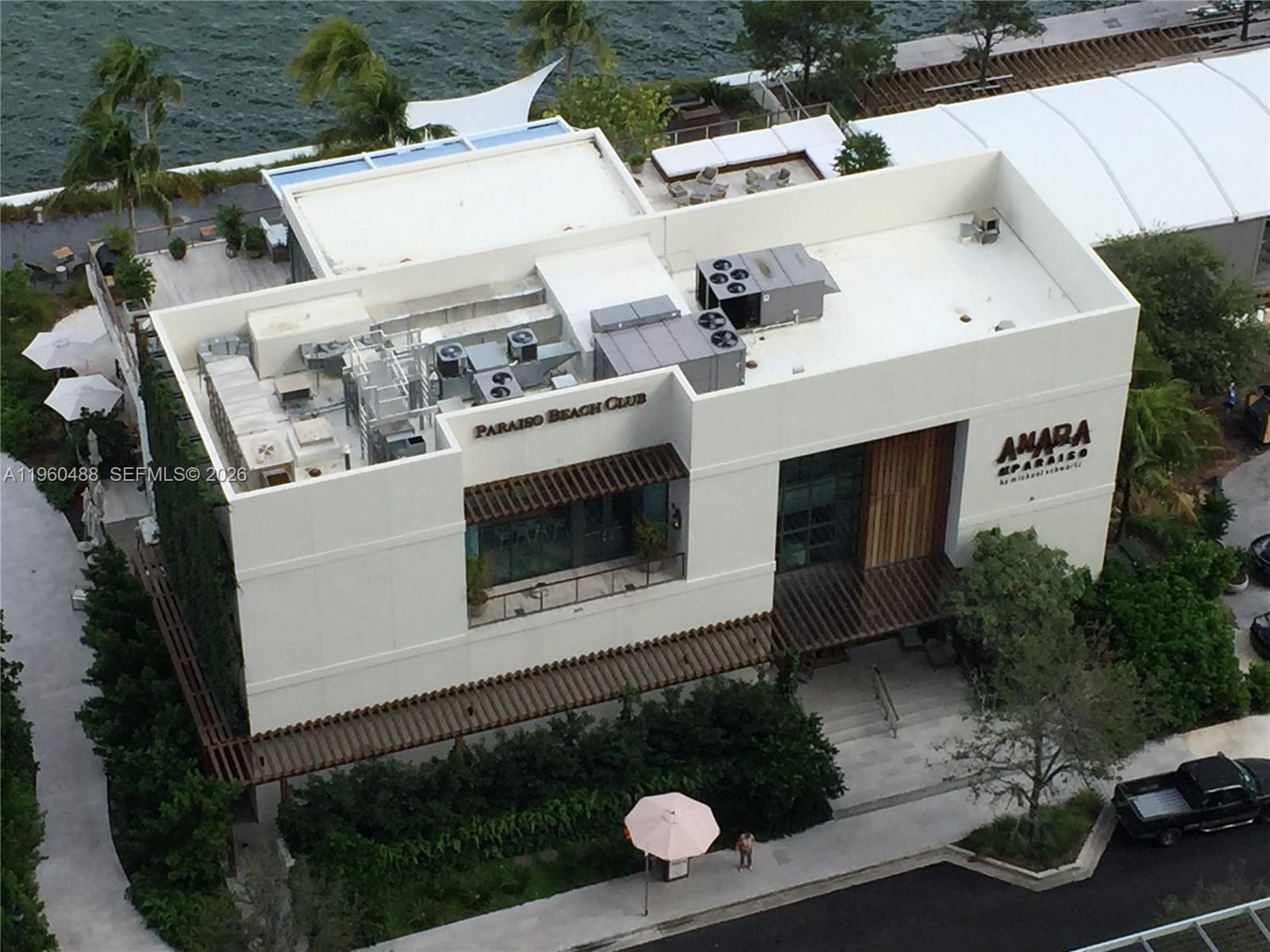 PARAISO BAY - Residential Lease