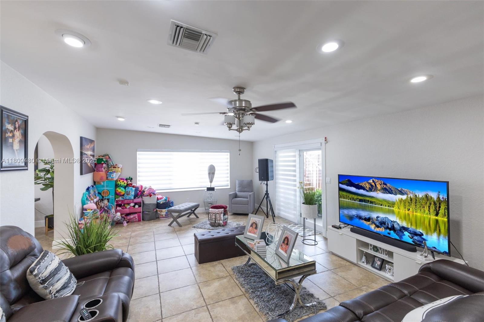 PRINCETONIAN SUB SEC 2 - Residential