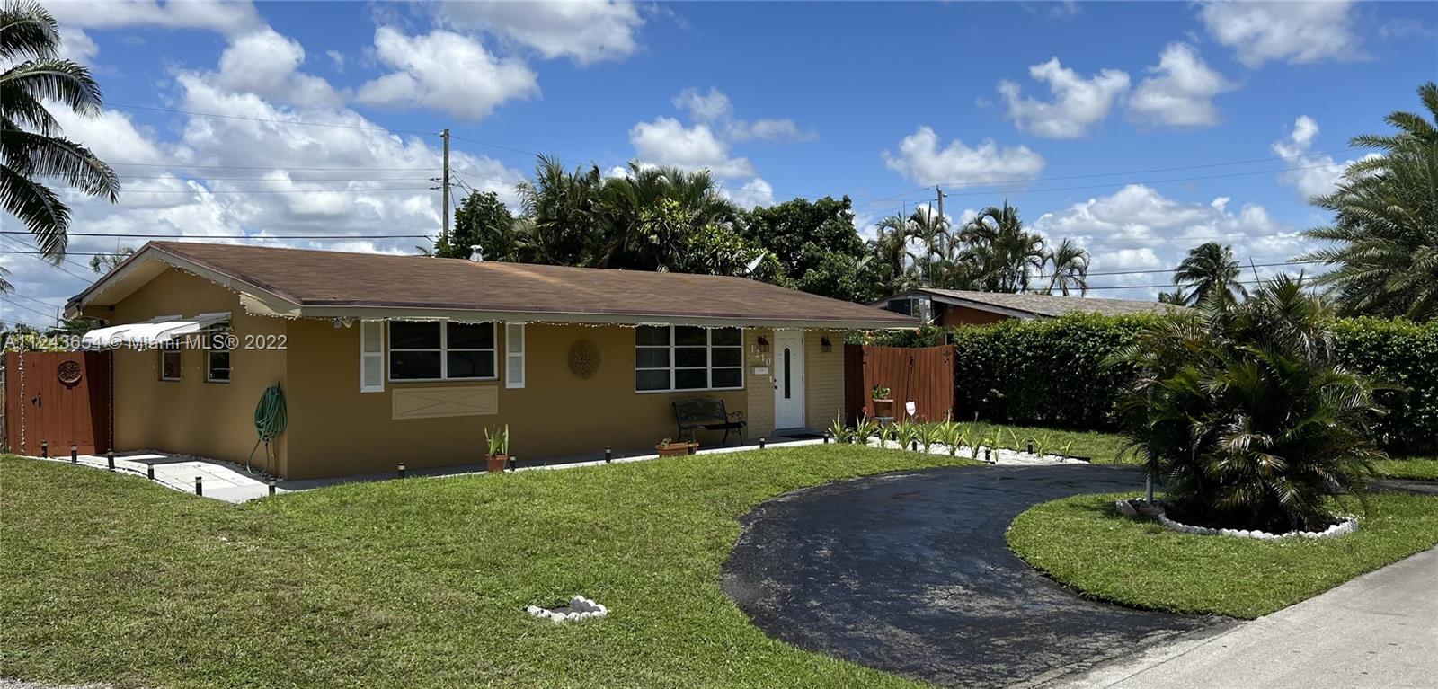 Photo 1 of 34 of 1210 NW 76th Ter house