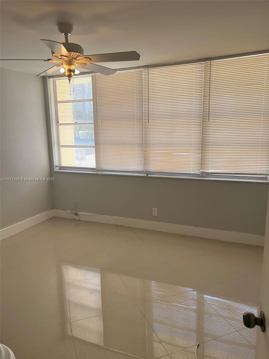 IMPERIAL TOWERS CONDO - Residential Lease