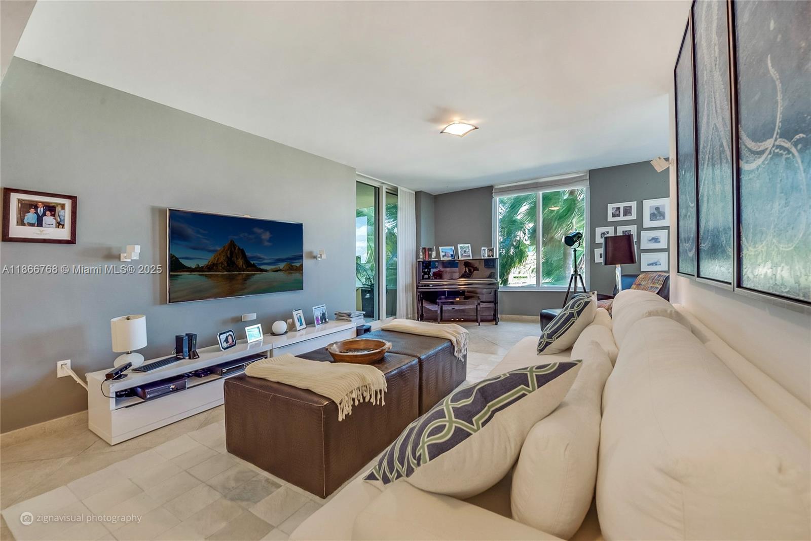 GRAND BAY TOWER CONDO - Residential Lease