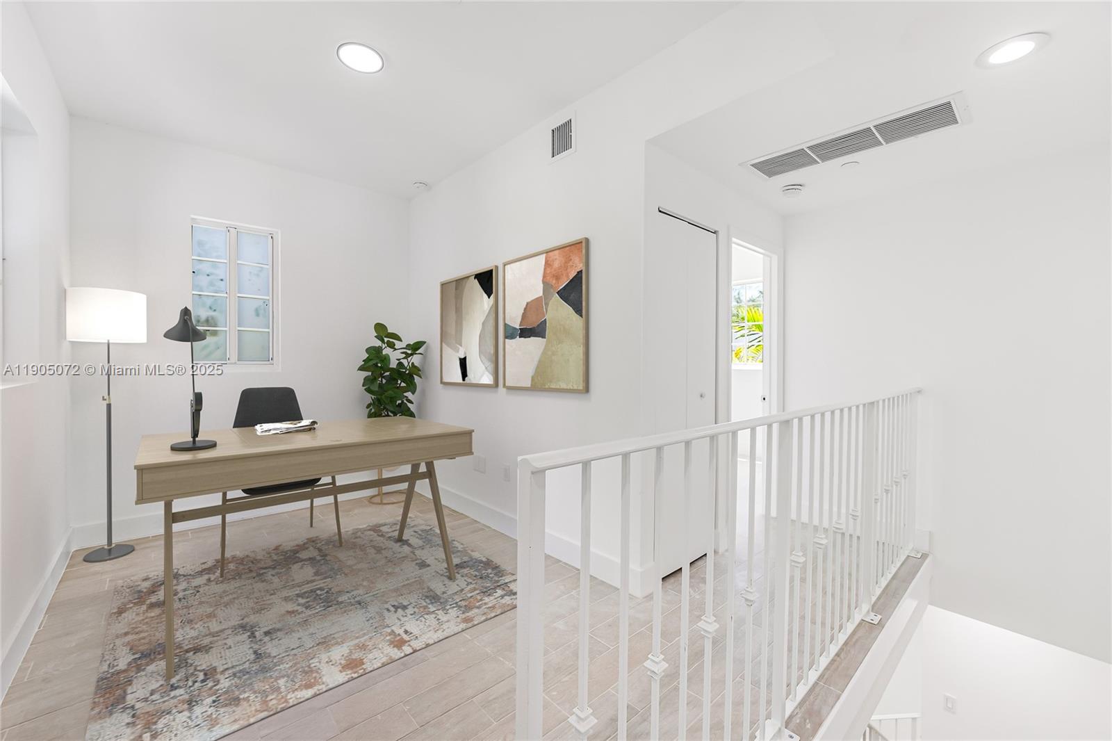 LINCOLN SUB - Residential Lease