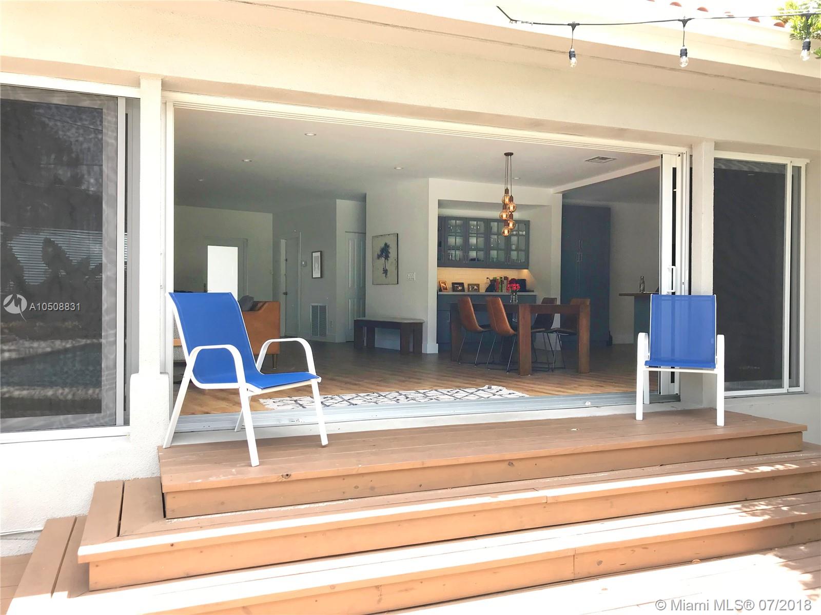 MIAMI SHORES BAY PK ESTAT - Residential