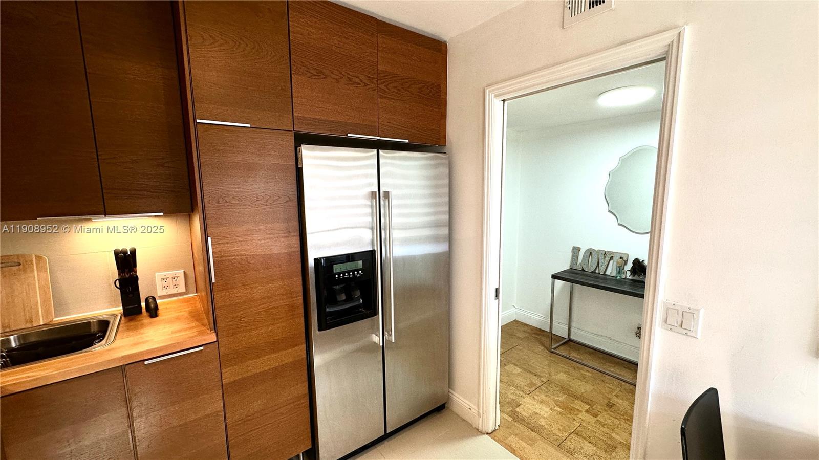 NO 14 PALM-AIRE COUNTRY C - Residential