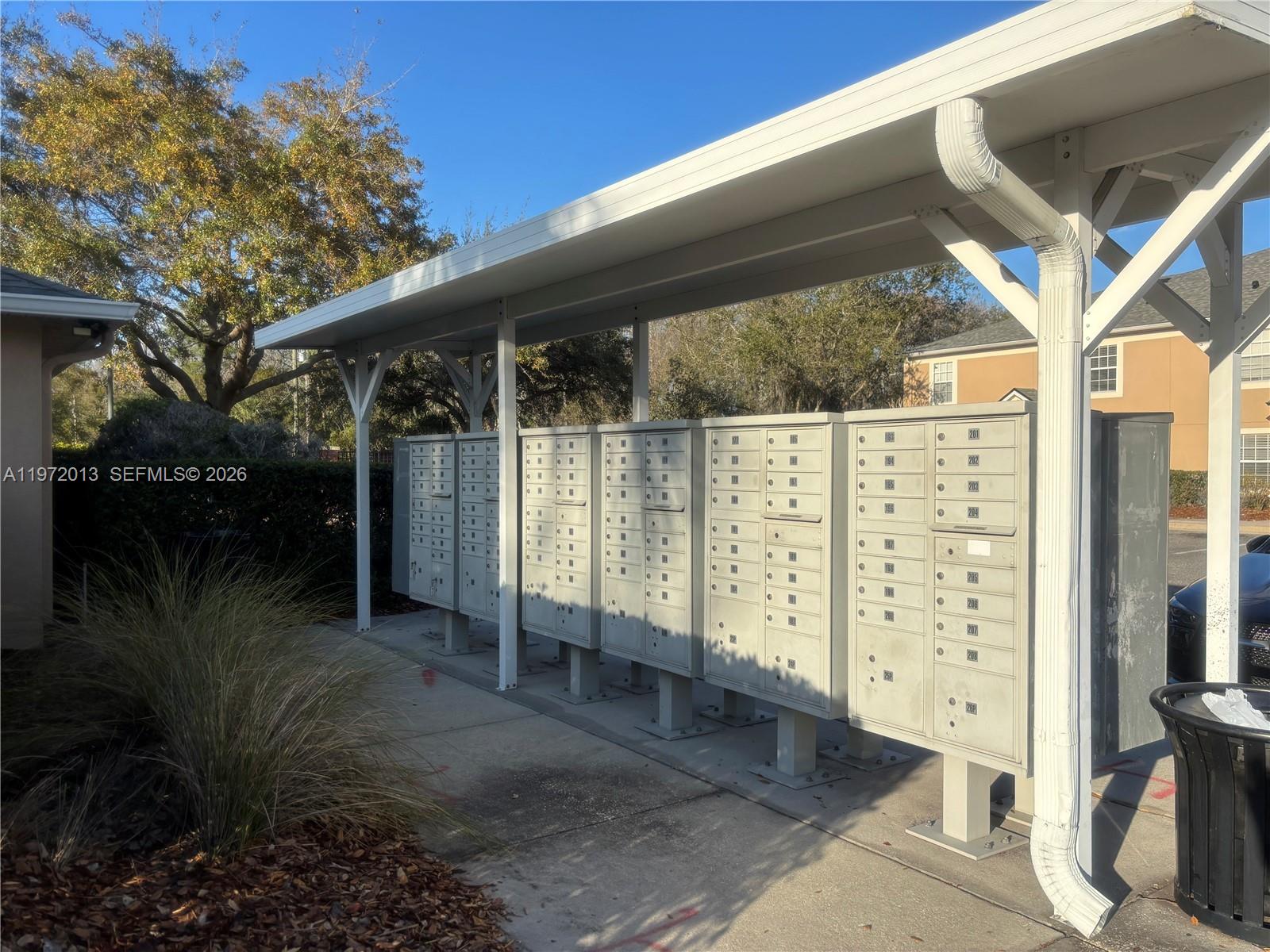 AMBERLEE TOWNHOMES - Residential