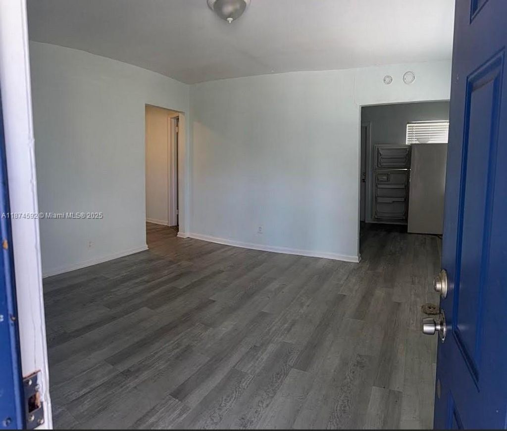 Photo of 817 Grant St #3, West Palm Beach, FL 33407 (MLS # A11874592)