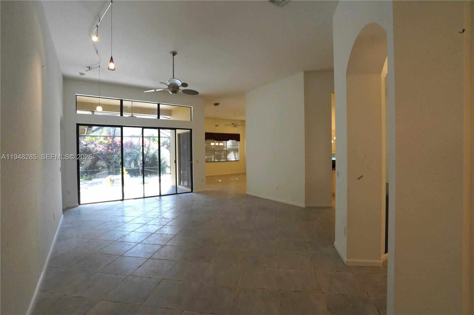 TIVOLI RESERVE - Residential