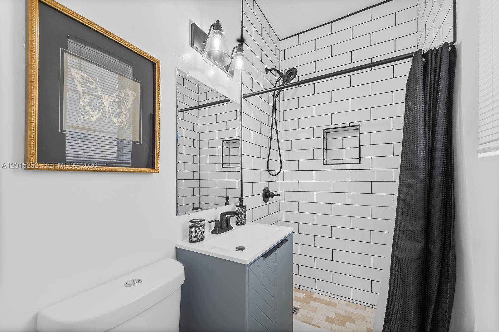 BEACH BAY SUB - Residential Lease