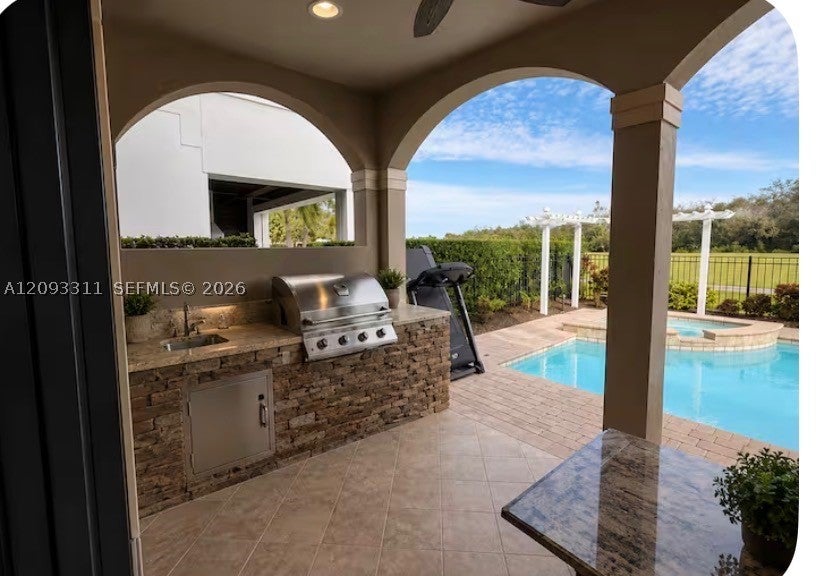 841 Deseert Mountain Ct