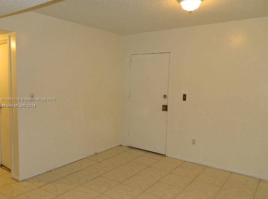 TOWN SQUARE CONDO - Residential