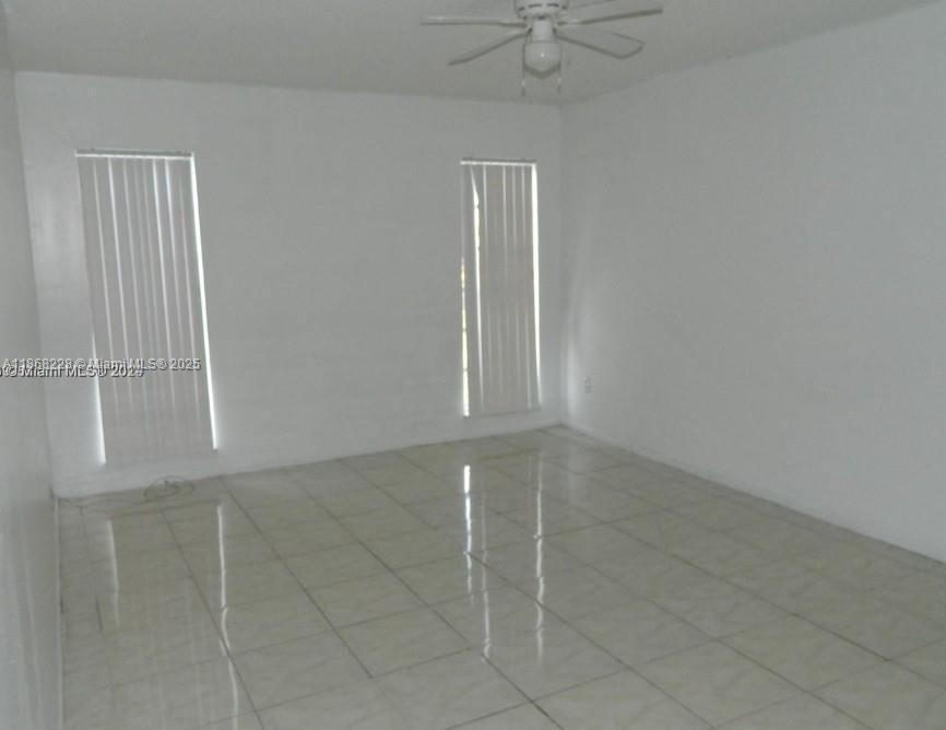 TOWN SQUARE CONDO - Residential