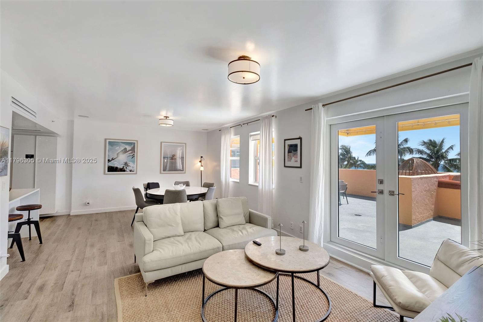 CASA GRANDE CONDO - Residential Lease