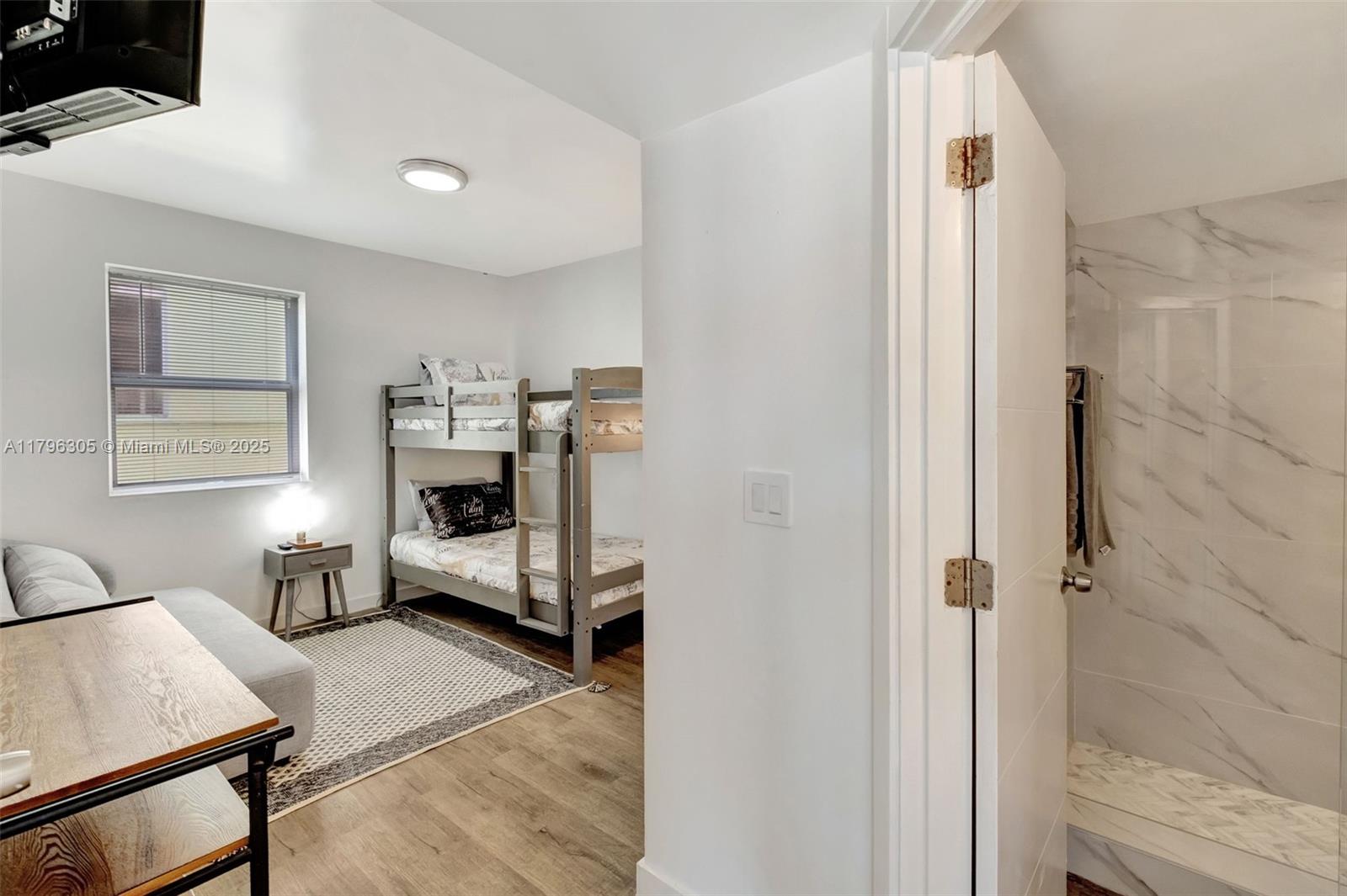 CASA GRANDE CONDO - Residential Lease