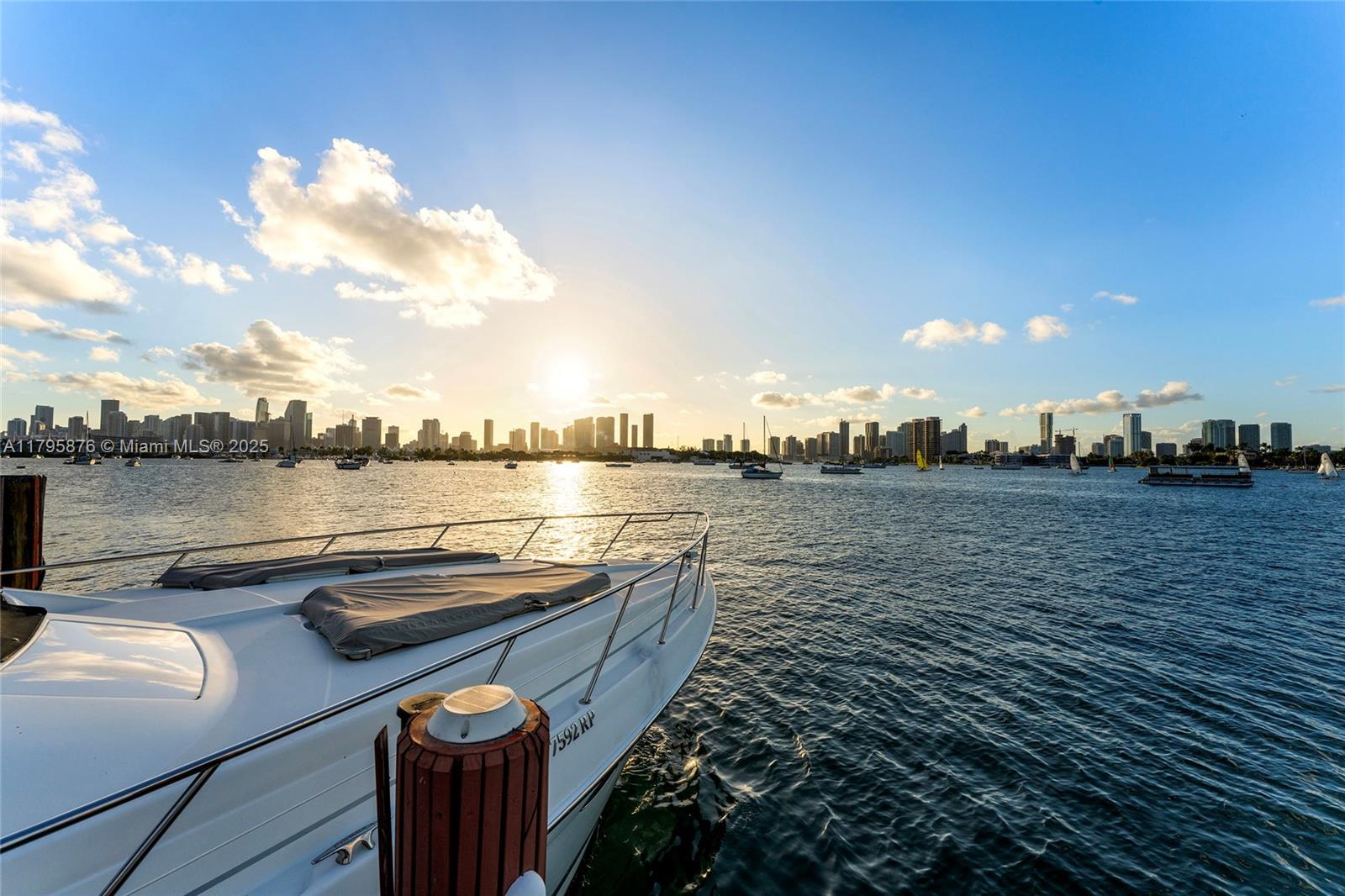 HIBISCUS ISLAND - Residential