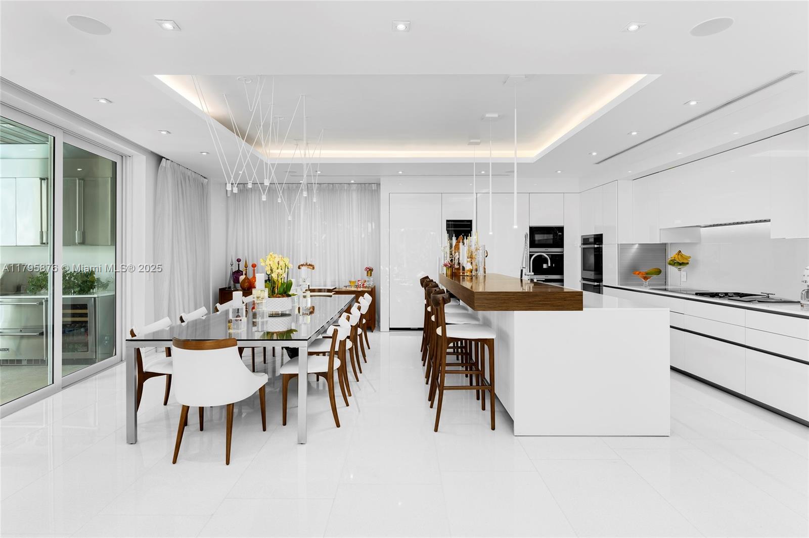 HIBISCUS ISLAND - Residential