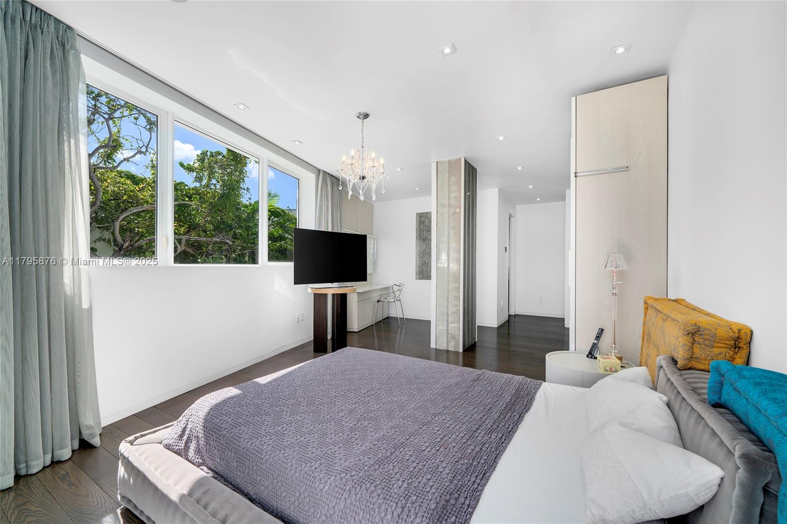 HIBISCUS ISLAND - Residential