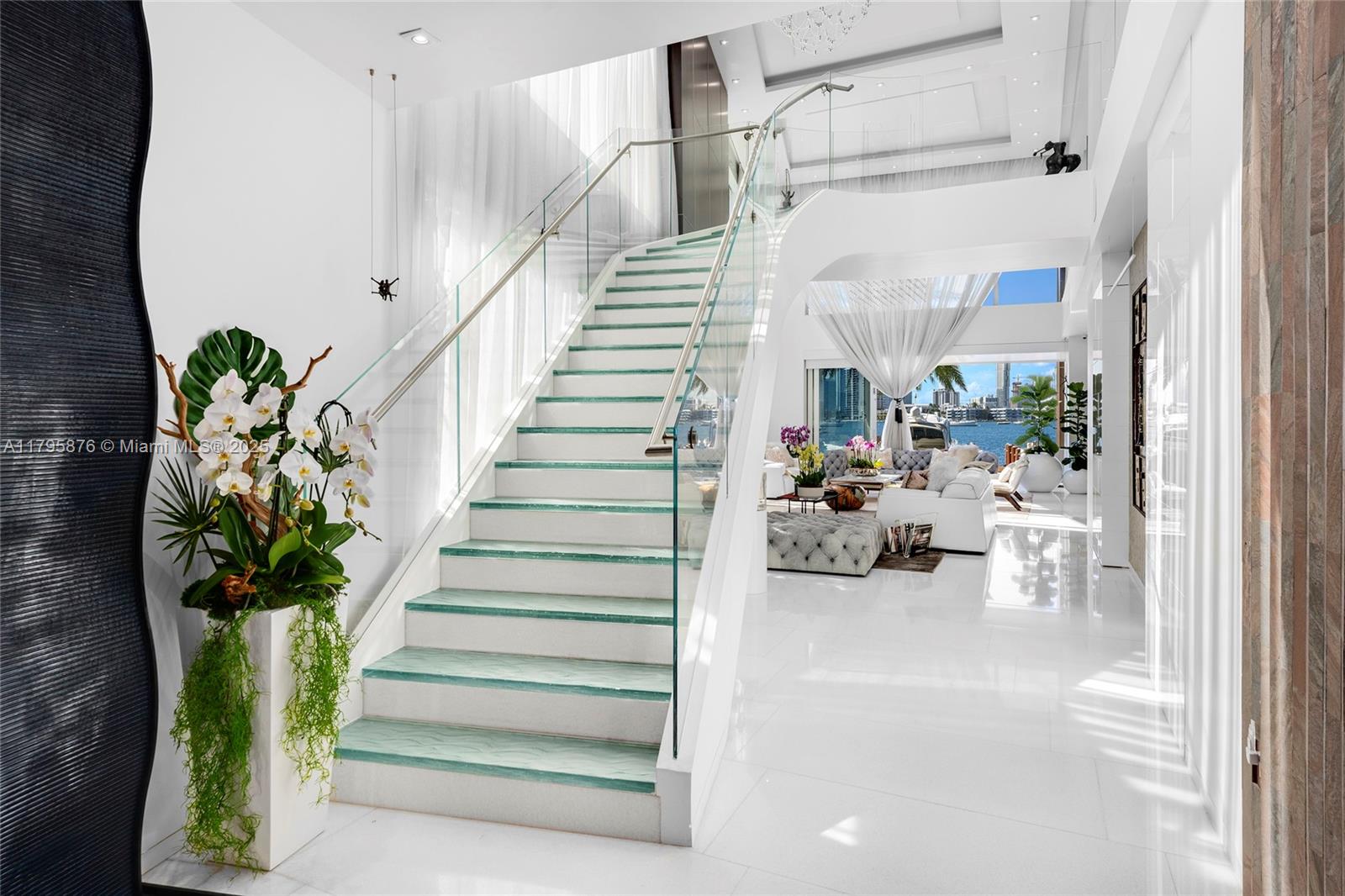 HIBISCUS ISLAND - Residential