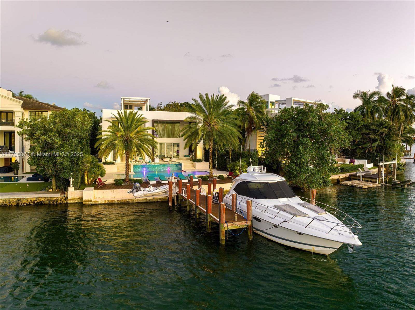HIBISCUS ISLAND - Residential