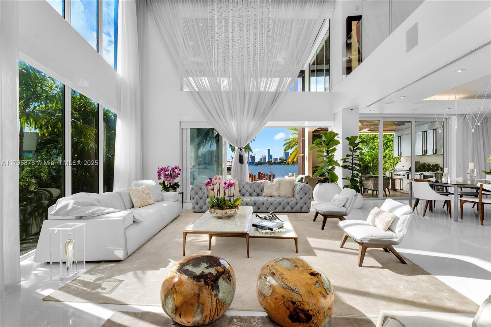 HIBISCUS ISLAND - Residential
