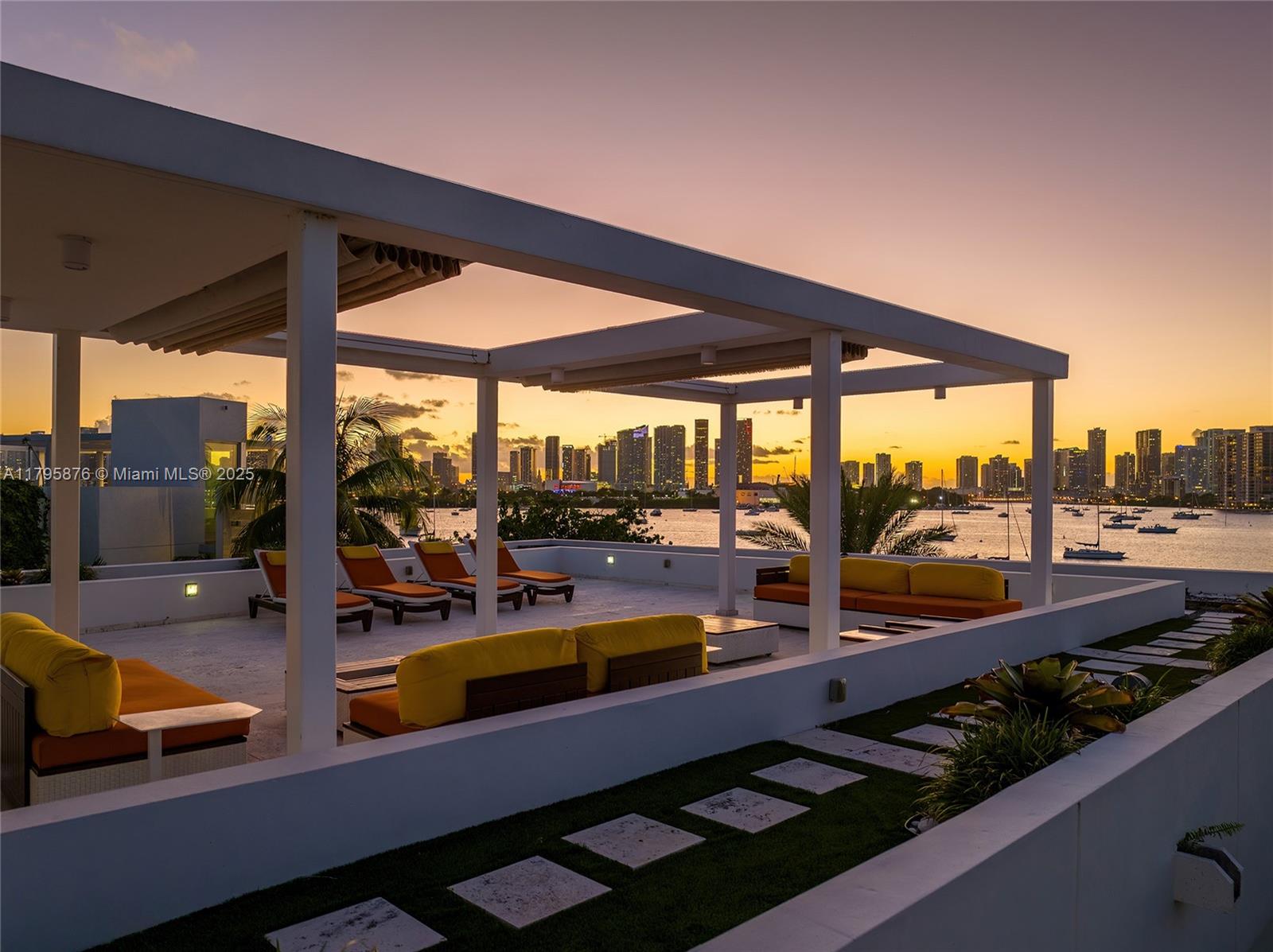 HIBISCUS ISLAND - Residential