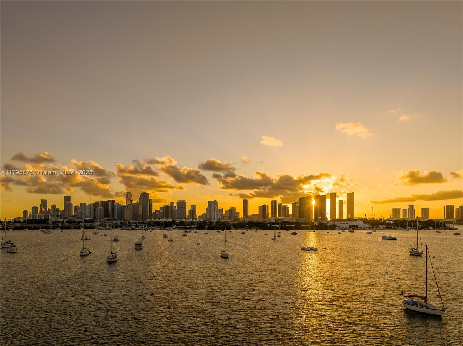 HIBISCUS ISLAND - Residential