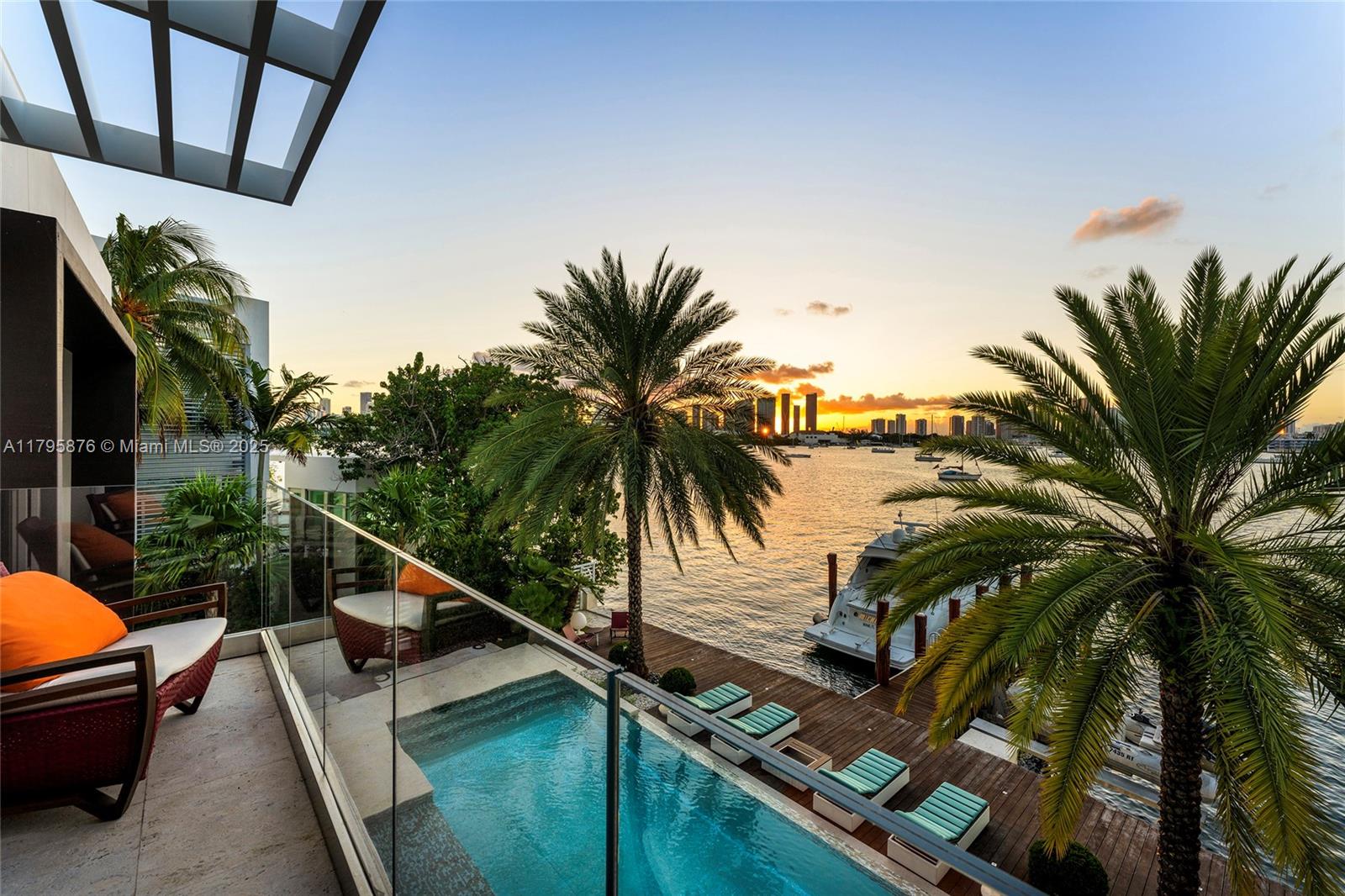 HIBISCUS ISLAND - Residential