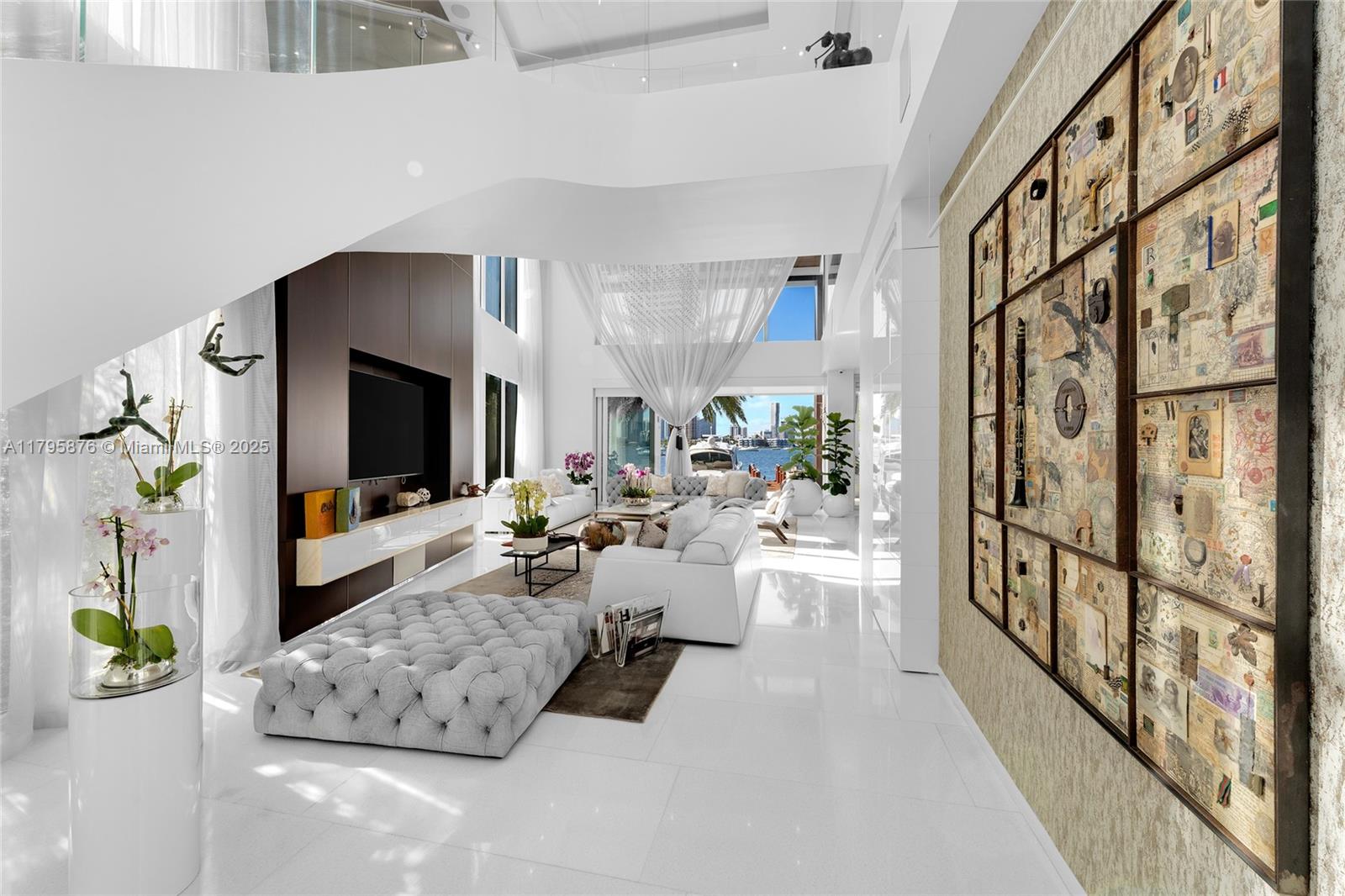 HIBISCUS ISLAND - Residential