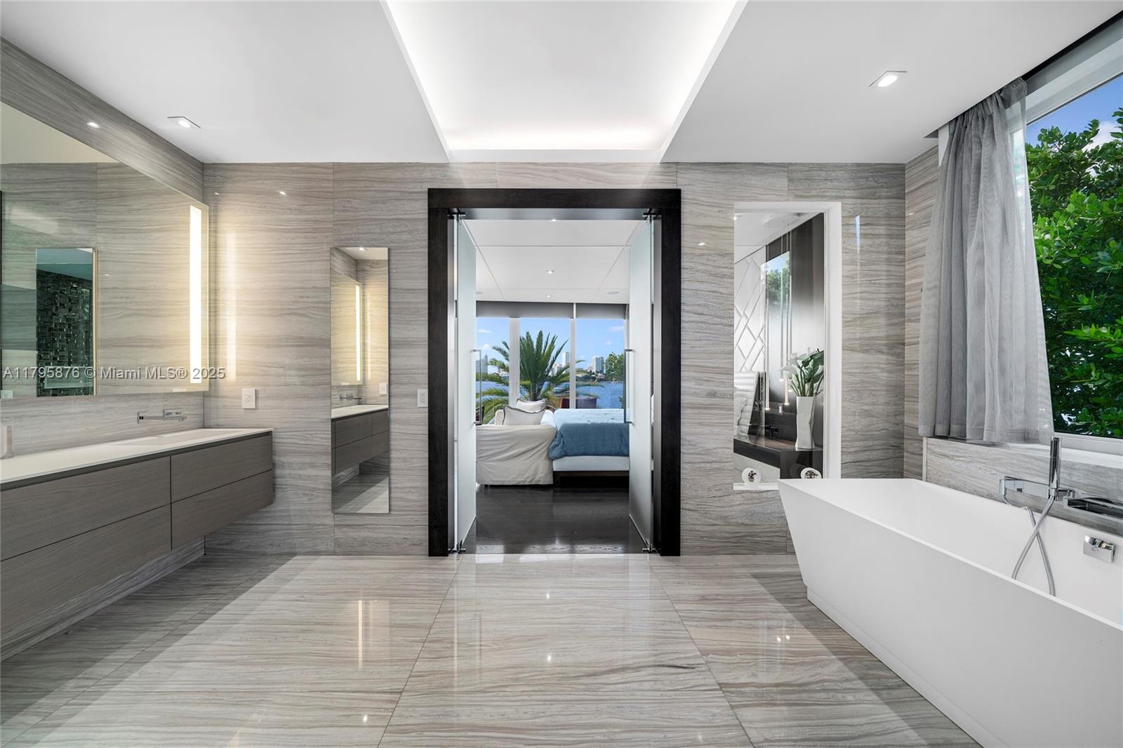 HIBISCUS ISLAND - Residential
