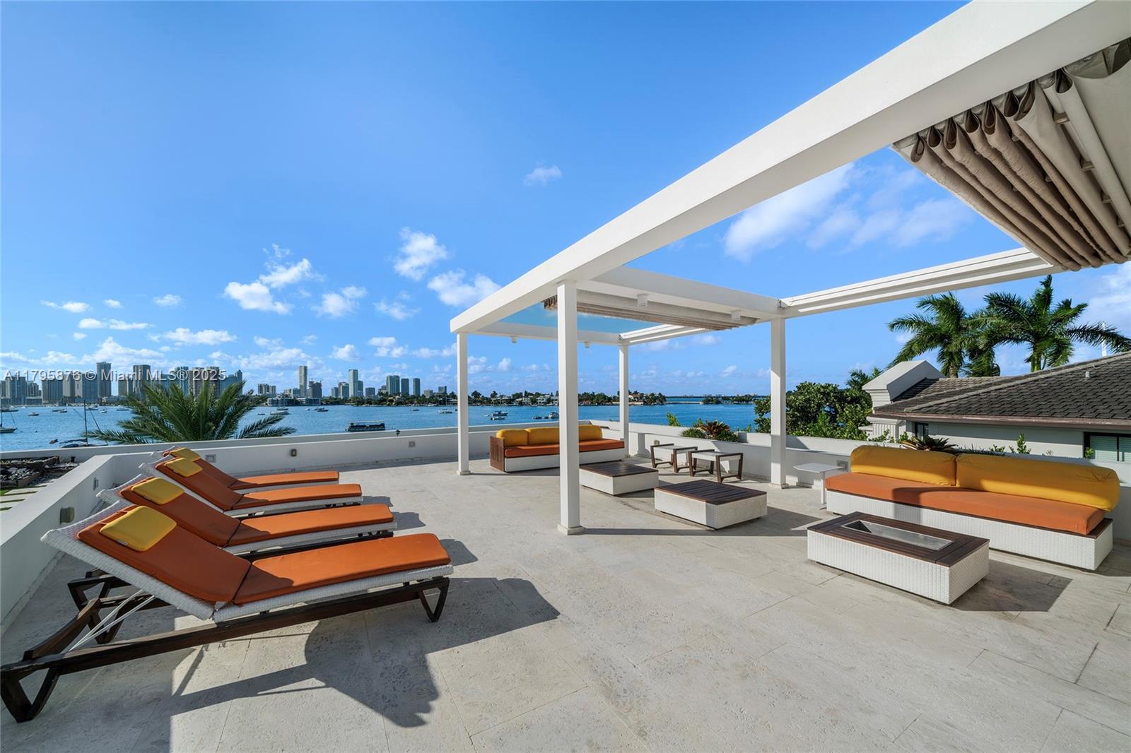HIBISCUS ISLAND - Residential