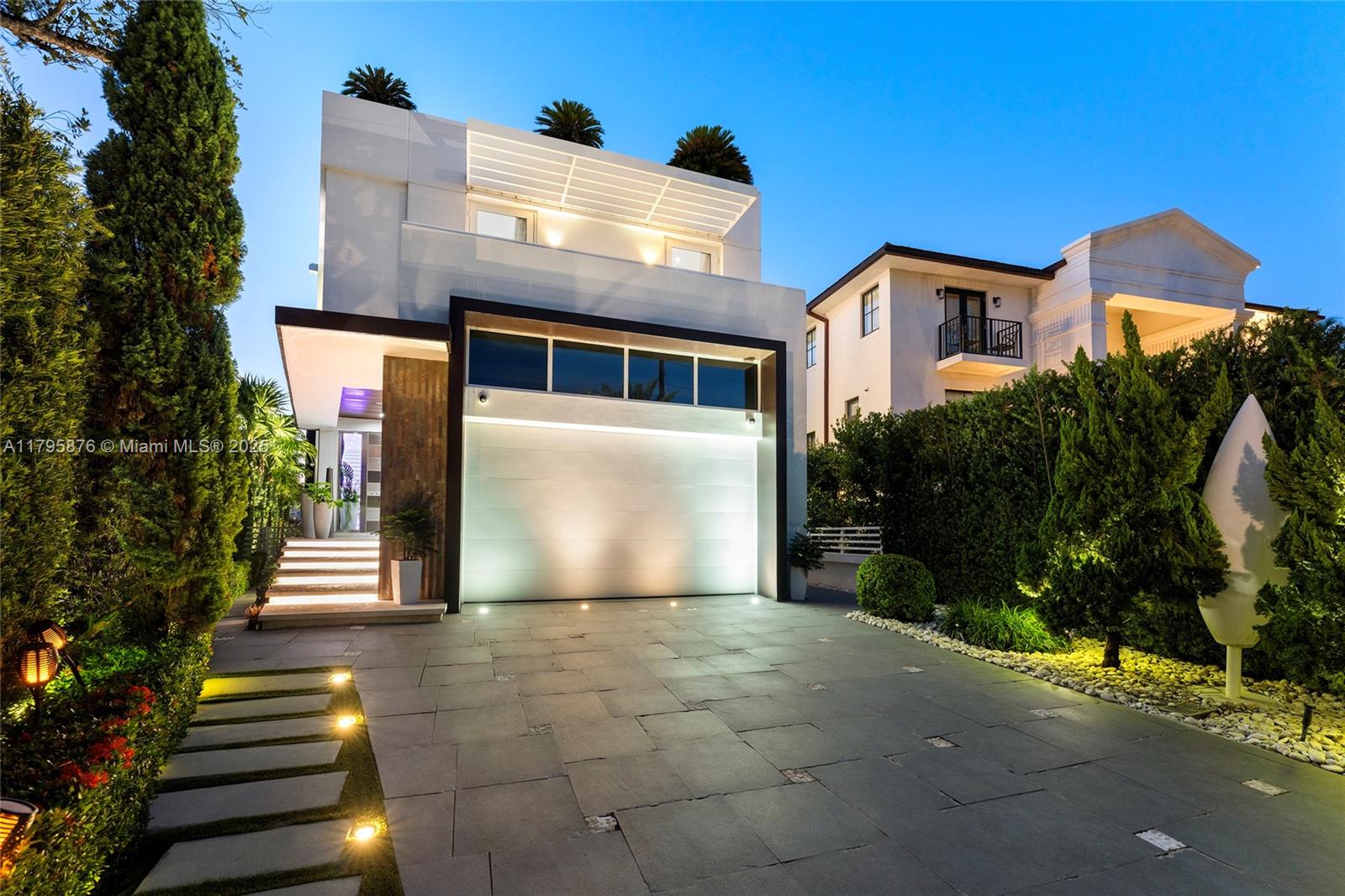 HIBISCUS ISLAND - Residential